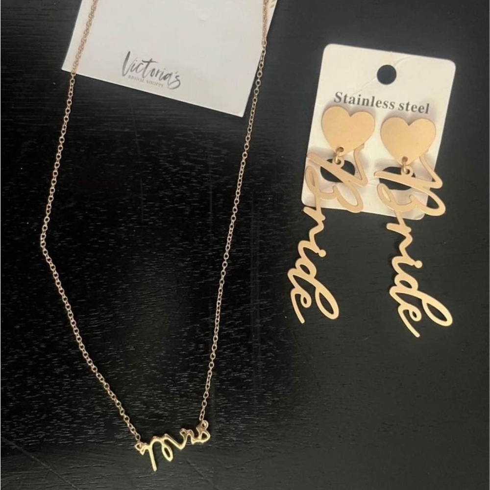 MRS/BRIDE necklace and earring set